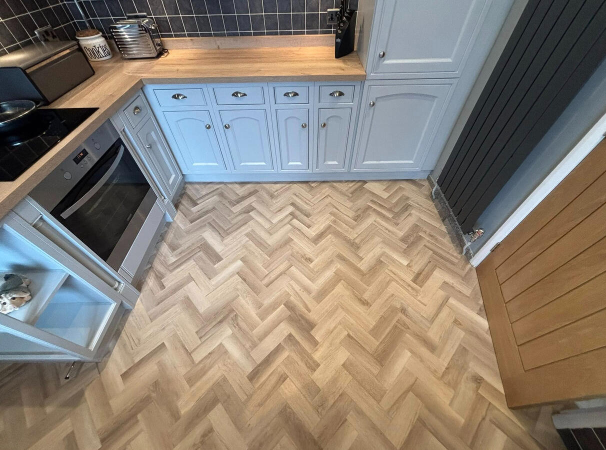 Herringbone Floor Fit Herringbone Floor Fit